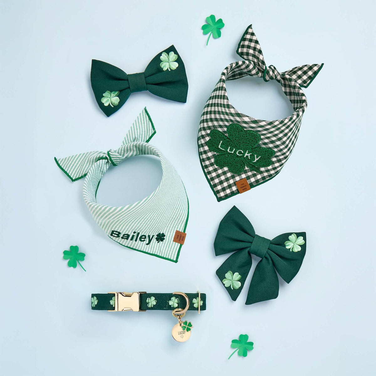 Circle Pet ID Tag: Clover Icon