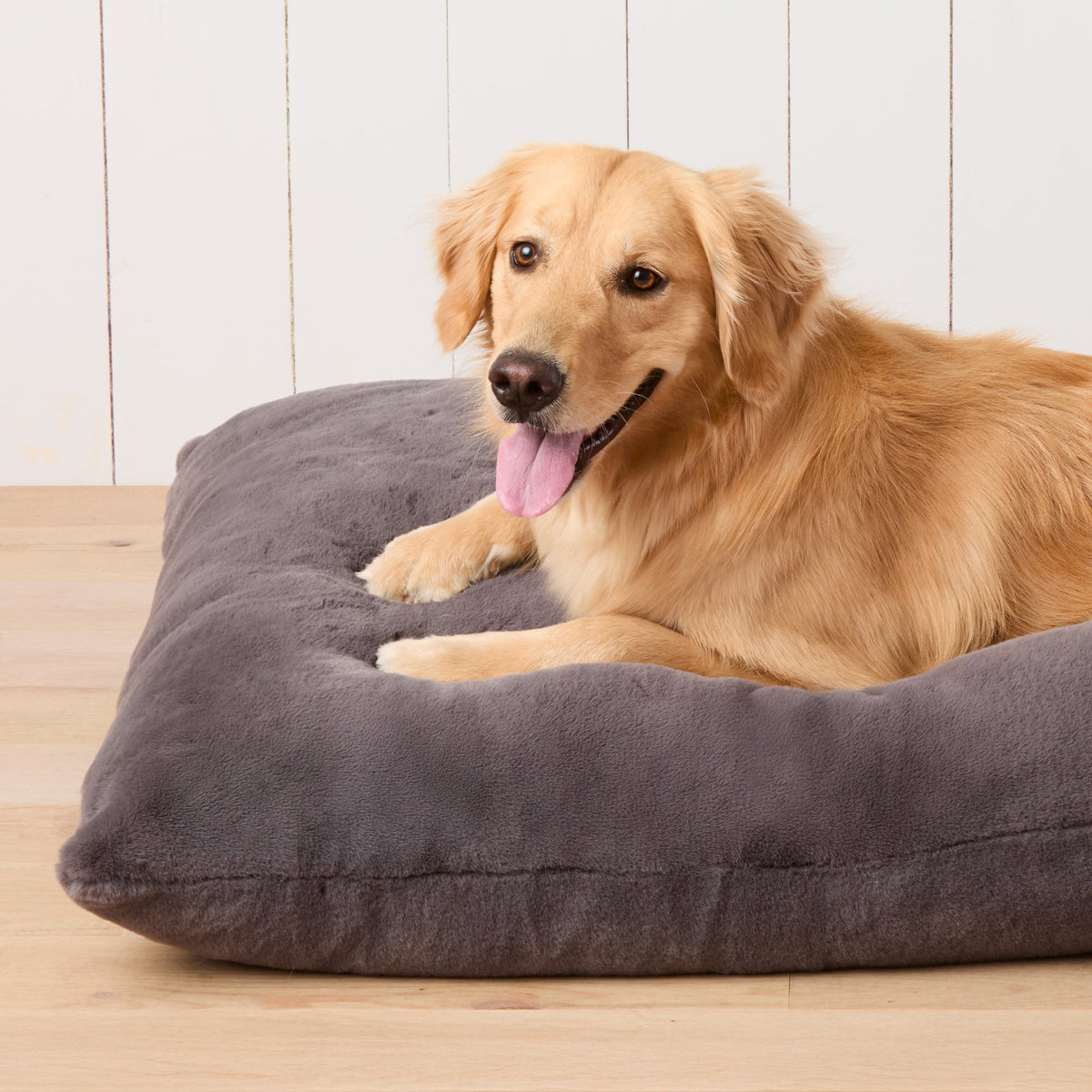Smoky Gray Recycled Faux Fur Dog Bed